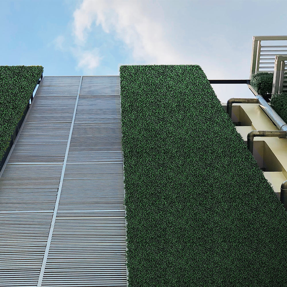 Artigwall artificial boxwood roll panel used as building facade