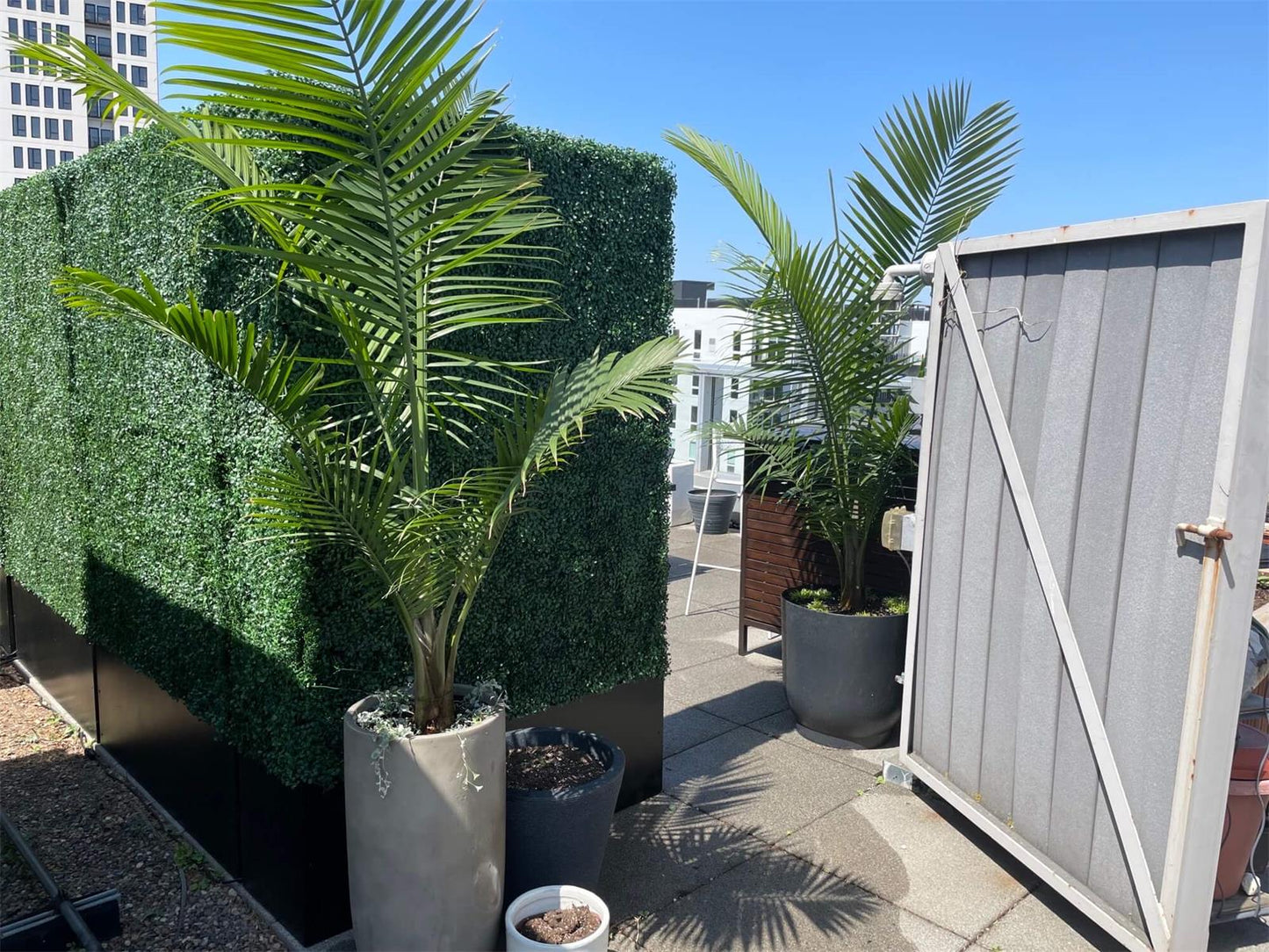 Artigwall® Nearly Natureal Areca Palm Plant Potted Houseplants 5ft-2Pack with 15 Trunks
