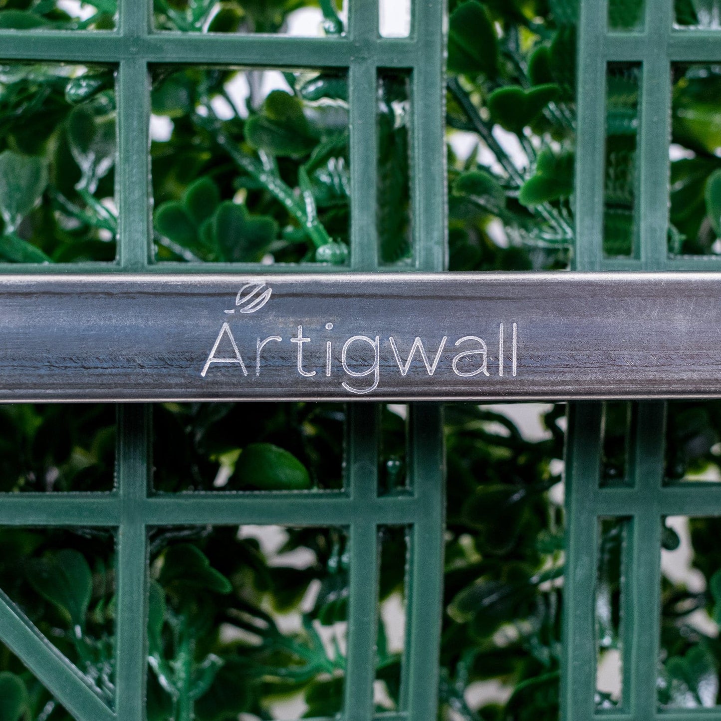 Artigwall® Boxwood Topiary Tree