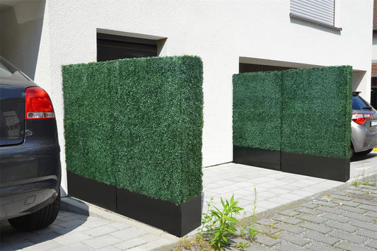 Artificial Hedge vs Artificial Green Wall