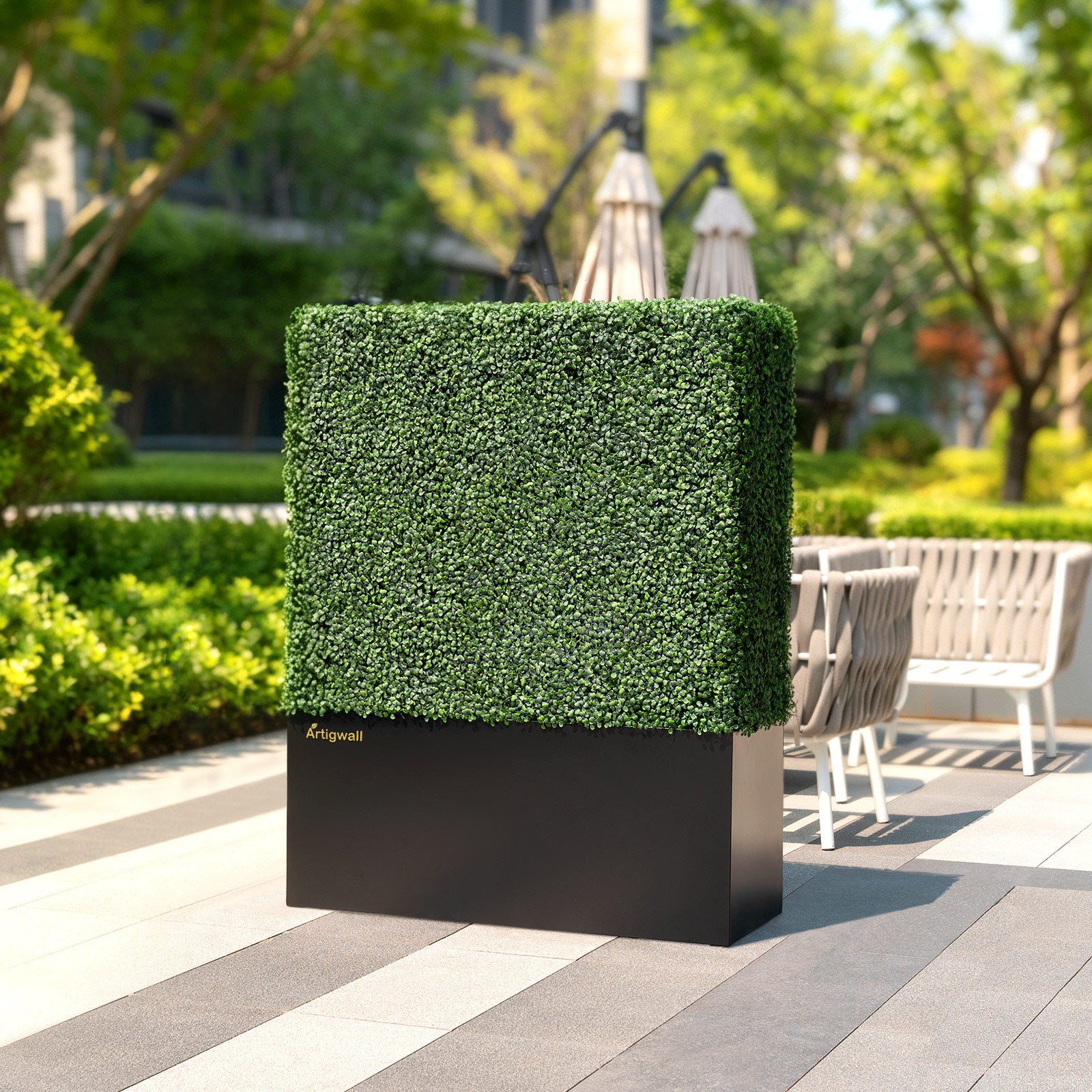 38x48_inch_artificial_boxwood_hedge_with_black base