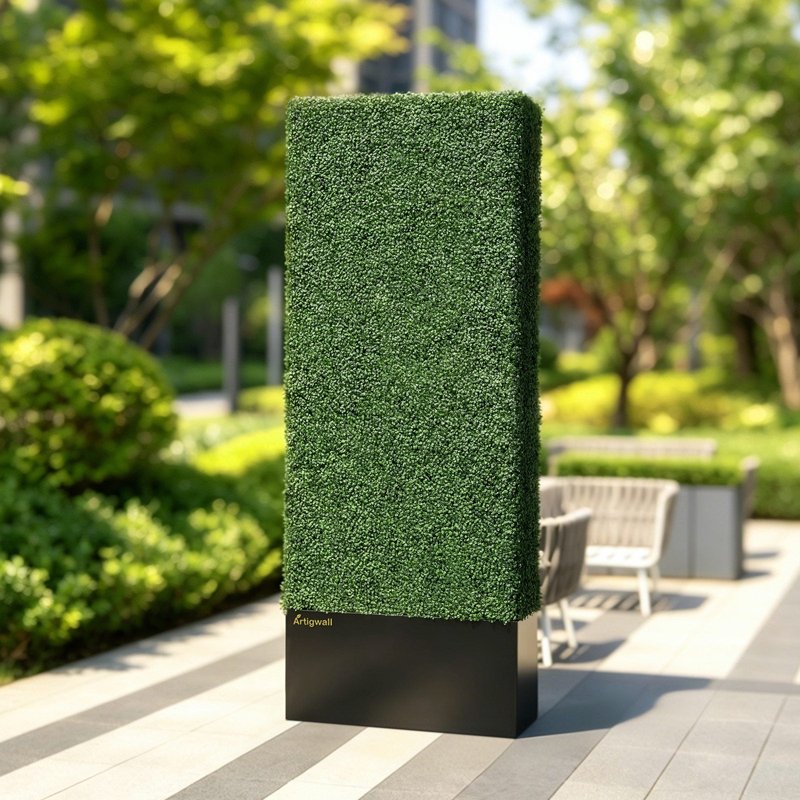 38x96_inch_artificial_boxwood_hedge_with_black base