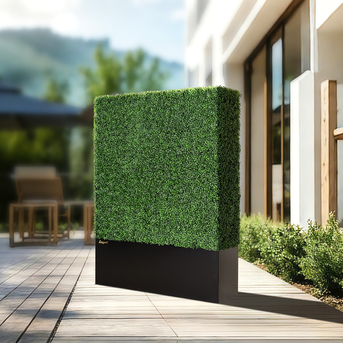 48x64_inch_Dimensions_of_Artigwall_s_artificial_boxwood_hedge_with_planter_box