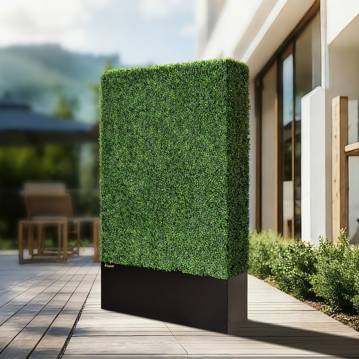 48x79_inch_Dimensions_of_Artigwall_s_artificial_boxwood_hedge_with_planter_box