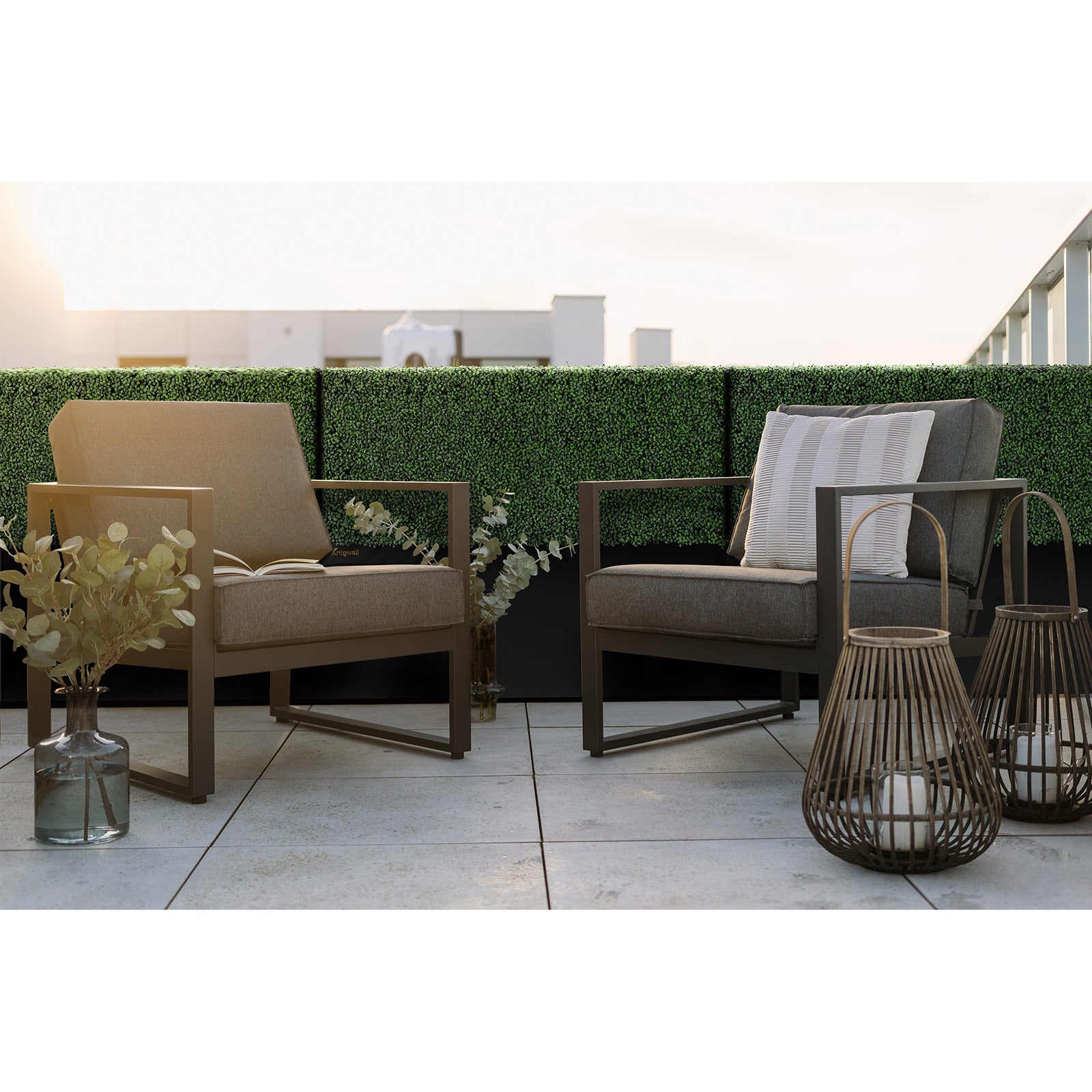 60-inch_faux_boxwood_hedge_wall_installed_along_a_balcony_railing