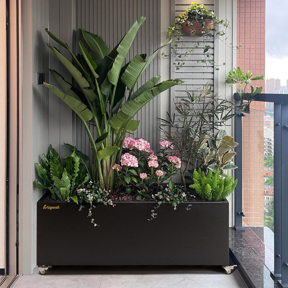 Artigwall_metal_rectangular_planter_pot_on_the_balcony