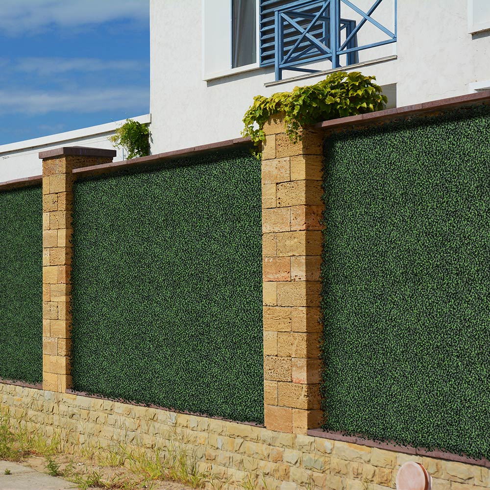 faux_boxwood_hedge_wall_for_privacy_fence